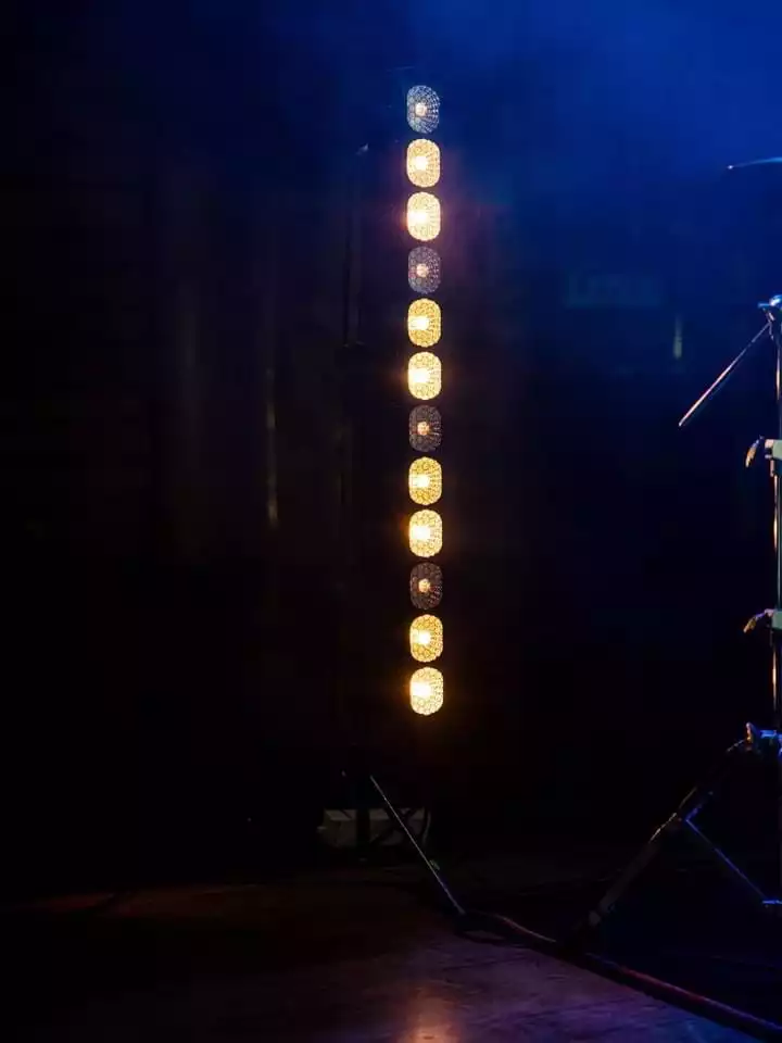 LedBar L1230V