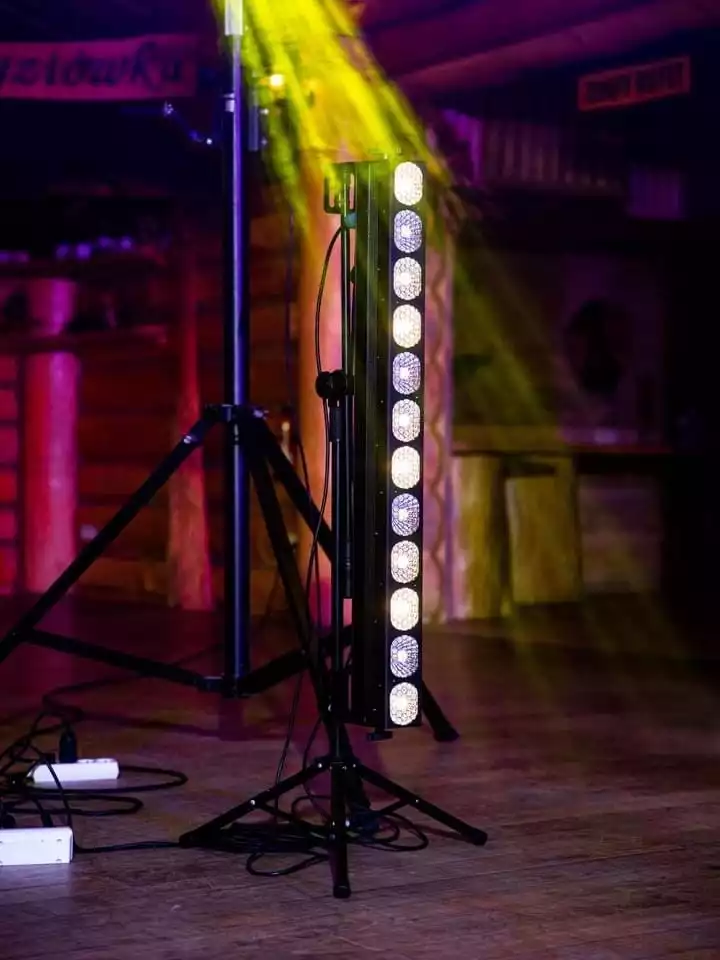 LedBar L1230V