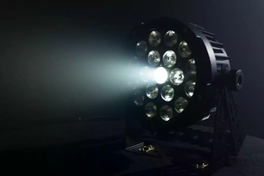 PAR64 LED P1910 IP ALU T